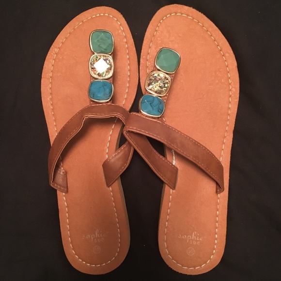 EUC Sophie Sue Brown Flip Flops Boho Bling Gems 10 - Picture 2 of 3